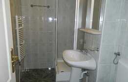 Apartament 3 camere, 65 mp, decomandat, parcare, zona Big