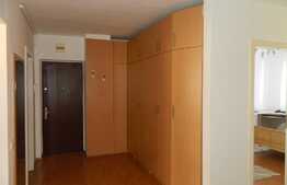Apartament 3 camere, 65 mp, decomandat, parcare, zona Big
