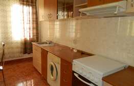 Apartament 3 camere, 65 mp, decomandat, parcare, zona Big