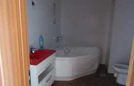 3 camere, 105 mp, etaj intermediar, imobil nou, terasa, zona strazii Govora