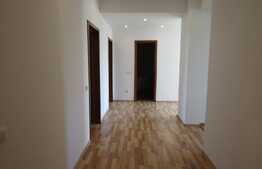 3 camere, 105 mp, etaj intermediar, imobil nou, terasa, zona strazii Govora