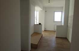 3 camere, 105 mp, etaj intermediar, imobil nou, terasa, zona strazii Govora