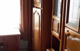 De vanzare apartament cu 3 camere, 68 mp, zona Iulius Mall