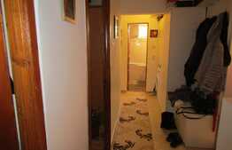 Apartament 4 camere, 80 mp, decomandat, boxa, zona strazii Aurel Vlaicu