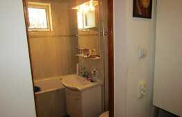 Apartament 4 camere, 80 mp, decomandat, boxa, zona strazii Aurel Vlaicu