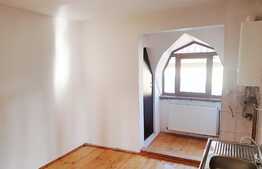 Imobil pentru birouri, 280 mp, 10 parcari, zona Clujana