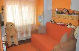 Apartament 3 camere, 54 mp, parcare, zona Auchan Iris