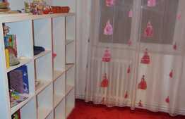 Apartament 3 camere, 60 mp, decomandat, zona Aleea Retezat