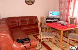 De vanzare apartament 2 camere, 48 mp, zona Edgar Quinet. Mobilat si utilat!