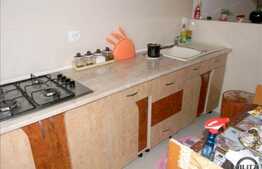 De vanzare apartament 2 camere, 48 mp, zona Edgar Quinet. Mobilat si utilat!