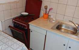 Garsoniera de inchiriat, 27 mp, zona strazii Rapsodiei