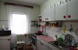 Apartament 4 camere, 81,03 mp, decomandat, boxa, zona strazii Negoiu