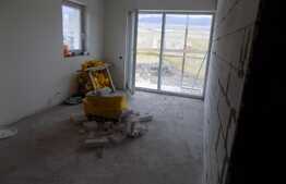 Apartament 2 camere, balcon de 11 mp, parcare! Zona strazii Florilor!