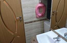 De vanzare apartament 3 camere, 56 mp, zona strazii Bucium