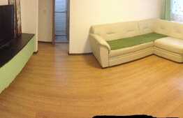 De vanzare apartament 3 camere, 56 mp, zona strazii Bucium