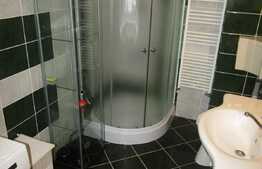 Apartament 3 camere, 88 mp, terasa de 15 mp, parcare, zona Piata 1 Mai