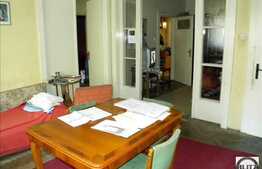 Vanzare 3 camere, 94 mp in zona Cipariu