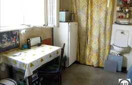 Vanzare 3 camere, 94 mp in zona Cipariu