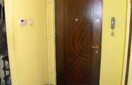 Vanzare 4 camere, decomandat pe strada Fantanele