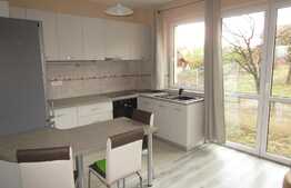 2 camere, 55 mp, gradina 40 mp, parcare, zona strazii Odobesti