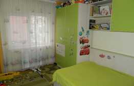 4 camere, decomandate, 85 mp, zona strazii Oltului