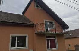 Casa pentru locuit, 300 mp, zona Petrom