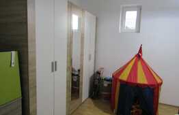 De vanzare apartament cu 3 camere, 91 mp, zona strazii Calea Baciului