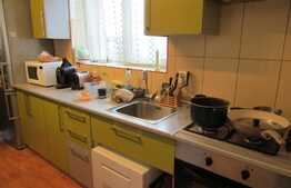 De vanzare apartament cu 3 camere, 91 mp, zona strazii Calea Baciului