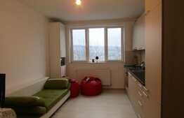 De vanzare apartament cu 2 camere, 40 mp, zona Stadion CFR