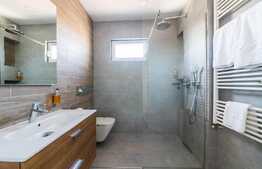 2 camere, 53 mp, parcare, mobilat modern, zona strazii Calea Turzii