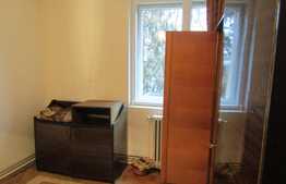 Apartament cu 2 camere, 44 mp, etaj intermediar, zona strazii Petuniei