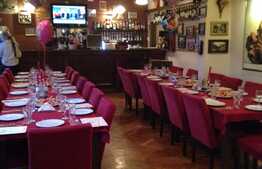 Restaurant cu terasa in zona foarte buna