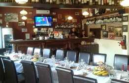 Restaurant cu terasa in zona foarte buna