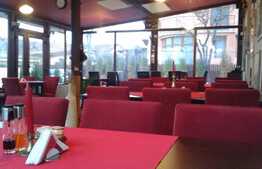 Restaurant cu terasa in zona foarte buna