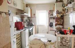 Apartament 3 camere, 75 mp, decomandat, parcare, boxa, zona strazii Izlazului