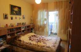 Apartament 3 camere, 75 mp, decomandat, parcare, boxa, zona strazii Izlazului