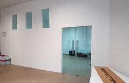 Spatiu comercial, 100 mp, vitrina la strada, zona Platinia