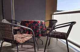 Apartament cu 3 camere,  85 mp, aer conditionat, zona Complex Platinia