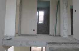 Duplex de 115 mp utili, teren de 218 mp, semifinisat! Zona Terra!