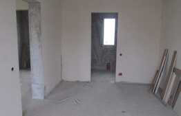 Duplex de 115 mp utili, teren de 218 mp, semifinisat! Zona Terra!