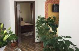 Apartament pe doua niveluri, 5 camere, 135 mp! La cheie! Zona strazii Cetatii!