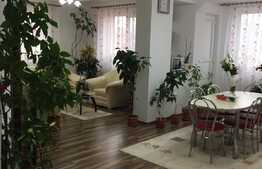 Apartament pe doua niveluri, 5 camere, 135 mp! La cheie! Zona strazii Cetatii!