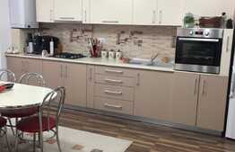 Apartament pe doua niveluri, 5 camere, 135 mp! La cheie! Zona strazii Cetatii!