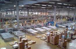 Hala moderna cu pod rulant