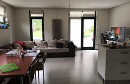 Casa de vanzare, 208 mp, cu teren de 400 mp, zona de case