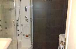 Apartament de 120 mp pe 2 niveluri cu terasa de 14 mp, parcare, zona strazii Edgar Quinet!