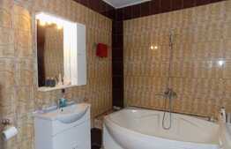 Apartament 3 camere, 99 mp, prima inchiriere, zona strazii Traian