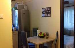 Apartament 3 camere, 50 mp, decomandat, zona strazii Primaverii