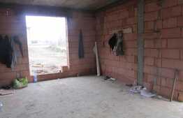 Duplex de vanzare, 116 mp utili, teren de 200 mp, semifinisat!