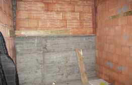 Duplex de vanzare, 116 mp utili, teren de 200 mp, semifinisat!